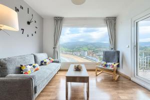 Nespecifikovaný výhled na hory nebo výhled na hory při pohledu z apartmánu