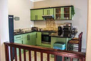 Kuchyň nebo kuchyňský kout v ubytování Long Beach Selfcatering Namibia