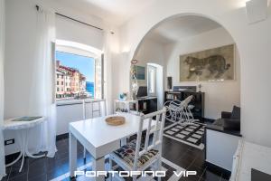 Kuchyň nebo kuchyňský kout v ubytování Angolo di mare by PortofinoVip