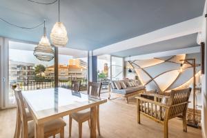 Coin salon dans l'établissement K-NAVY by Nuka Homes