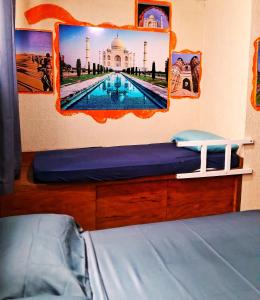 Hostel Trilhas e Rotas - a 150m da Avenida Paulista客房内的一张或多张床位