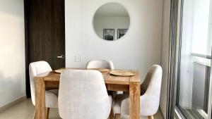 Fotografija v galeriji nastanitve Elegante y comfortable Apartasuite! v mestu Floridablanca
