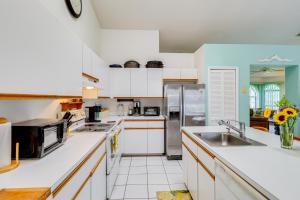 A kitchen or kitchenette at 2 Mi to Water Sebastian Home with Heated Pool!