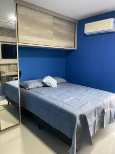 Katil atau katil-katil dalam bilik di Hotel em CABO FRIO Cond Royale - Av N S Assunção 239, bairro Passagem - un 229