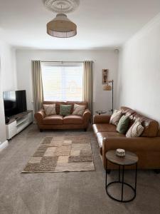 Χώρος καθιστικού στο Modern 2 bed with secure driveway