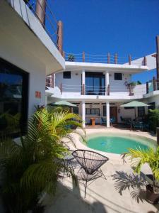 Bazén v ubytování Ade Hotel Bacalar nebo v jeho okolí + 21 fotografií