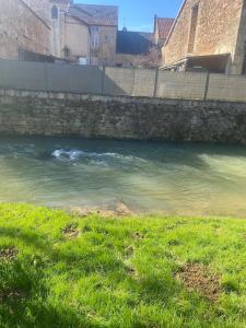 Gallery image of Au fil de l'eau in Vitteaux