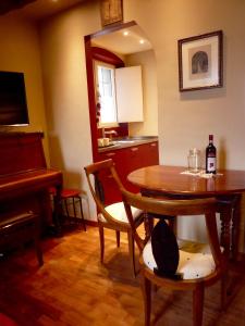 Kép Santi apartment in the heart of Turin szállásáról Torinóban a galériában Még 4 kép