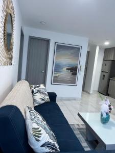 Area soggiorno di Seafront Apartment Infinity Pool Rooftop