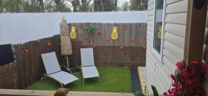 Résidence Camping Les Dunes外面的花园