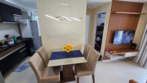 Kuchyňa alebo kuchynka v ubytovaní Apartamento Novo e Completo no Centro com garagem