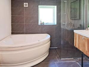 Foto sihtkohas Kolind asuva majutusasutuse 6 person holiday home in Kolind-By Traum galeriist