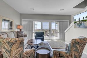 Gallery image of Mariners Walk 1A by Wild Dunes, Oceanfront in Isle of Palms