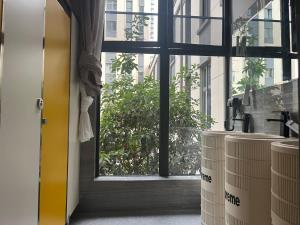 Dapur atau dapur kecil di Yunduo Jinxiu Space Capsule Hotel & Kunming South Railway Station Branch