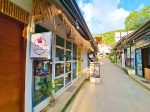 Gallery image of Suites by Eco Hotels in El Nido