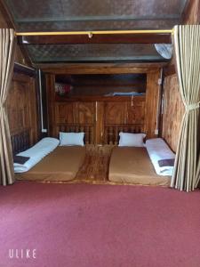 Fotografie z fotogalerie ubytování Homestay Pù Thung v destinaci Dong Van