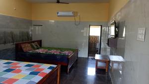 Фотография из галереи R S RESIDENCY (Thalapaneni Pavan Kalyan) в городе Nagari +16 фотографий