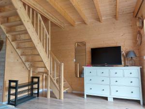 TV/trung tâm giải trí tại Domki Północ-Południe