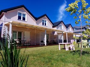 Tòa nhà nơi nhà nghỉ dưỡng tọa lạc