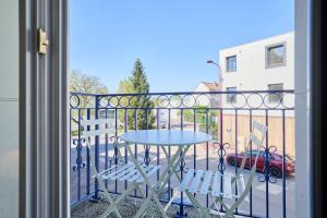 Balkón nebo terasa v ubytování Appartement une chambre avec 3 balcons et parking