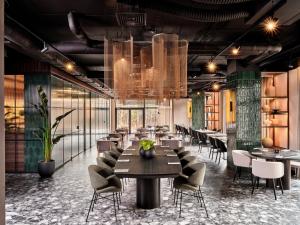 Posezení v ubytování Mövenpick Resort & Spa Karpacz + 37 fotografií