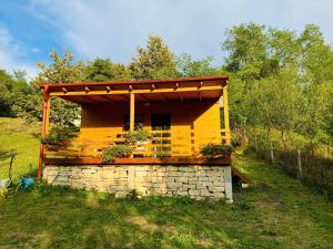 Aed väljaspool majutusasutust Tiny Heaven Chidea