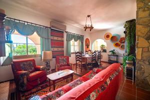 Χώρος καθιστικού στο Resonance Experience - Villa Escape Surrounded by Nature & Ancient Sites +78 φωτογραφίες