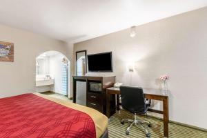 Gallery image of Econo Lodge Winfield in Winfield +10 photos