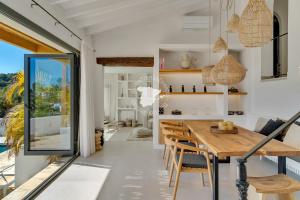 Posezení v ubytování CostaBlancaDreams Casa Calmar in Benissa