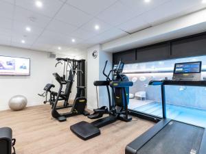 Фитнес-центр и/или тренажеры в Novotel Deauville Plage