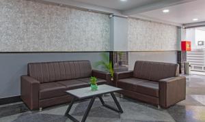 Istumisnurk majutusasutuses Hotel Abhi Suites