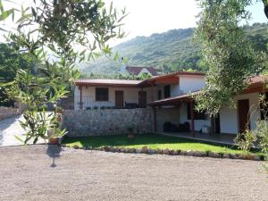 Nespecifikovaný výhled na hory nebo výhled na hory při pohledu z bed and breakfast