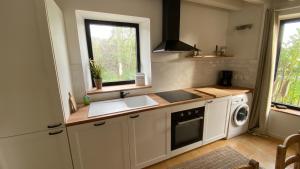 Gallery image of Gîte avec jacuzzi proche de Bayeux in Juaye-Mondaye