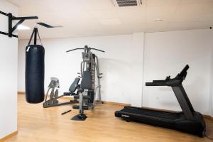 Posilňovňa alebo fitness centrum v ubytovaní FUN BUILDING PENTHOUSES by HOMEABOUT