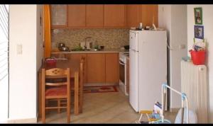 Dapur atau dapur kecil di sfirakis apartment sea side