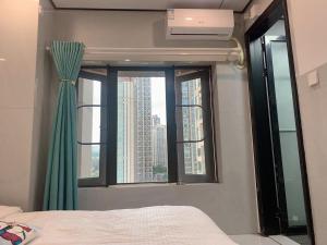 Space Sharing Station客房内的一张或多张床位