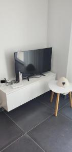 Et tv og/eller underholdning på Kevin&Elisa