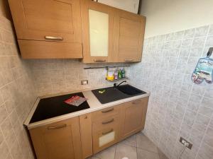 Кухня или мини-кухня в Santa Chiara Loft

