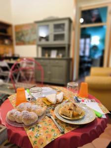 Jedlo v ubytovaní bed & breakfast alebo blízkom okolí