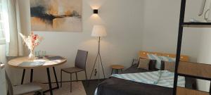 Χώρος καθιστικού στο Cozy room in Nagold with Private Facilities