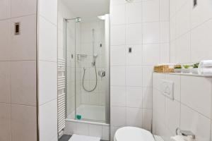 Un baño de Steiners Hotel Airport-Messe