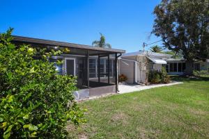 Budova, kde se prázdninový dům nachází