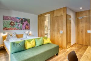Posezení v ubytování Hotel Wirtshaus Sattlerwirt