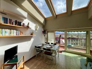 A television and/or entertainment centre at Settesanti Vintage Attic