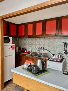 A kitchen or kitchenette at Settesanti Vintage Attic