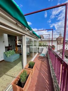 A balcony or terrace at Settesanti Vintage Attic
