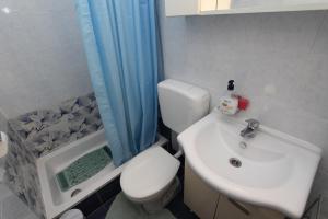 Kúpeľňa v ubytovaní Apartments Belsa