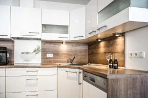 Kuchyňa alebo kuchynka v ubytovaní Appartements Schwarzer Adler