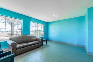Posezení v ubytování Executive Inn Port Lavaca by OYO