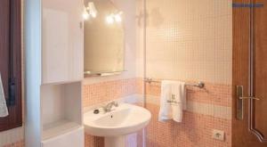 A bathroom at Villa Antonia